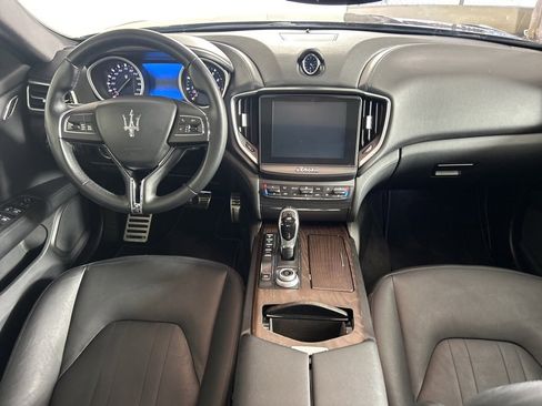 Used 2018 Maserati Ghibli S Q4 image 16