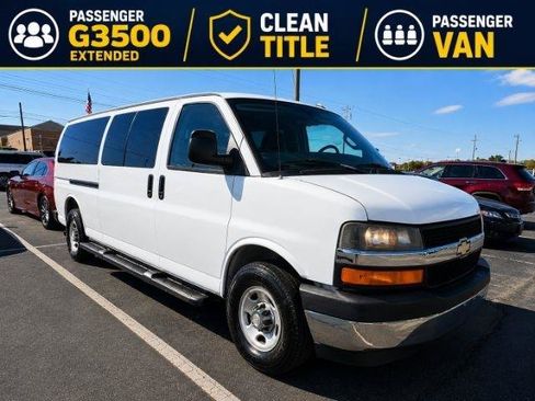 Used 2019 Chevrolet Express 3500 LT w/ LT Preferred Equipment Group RWD image 1