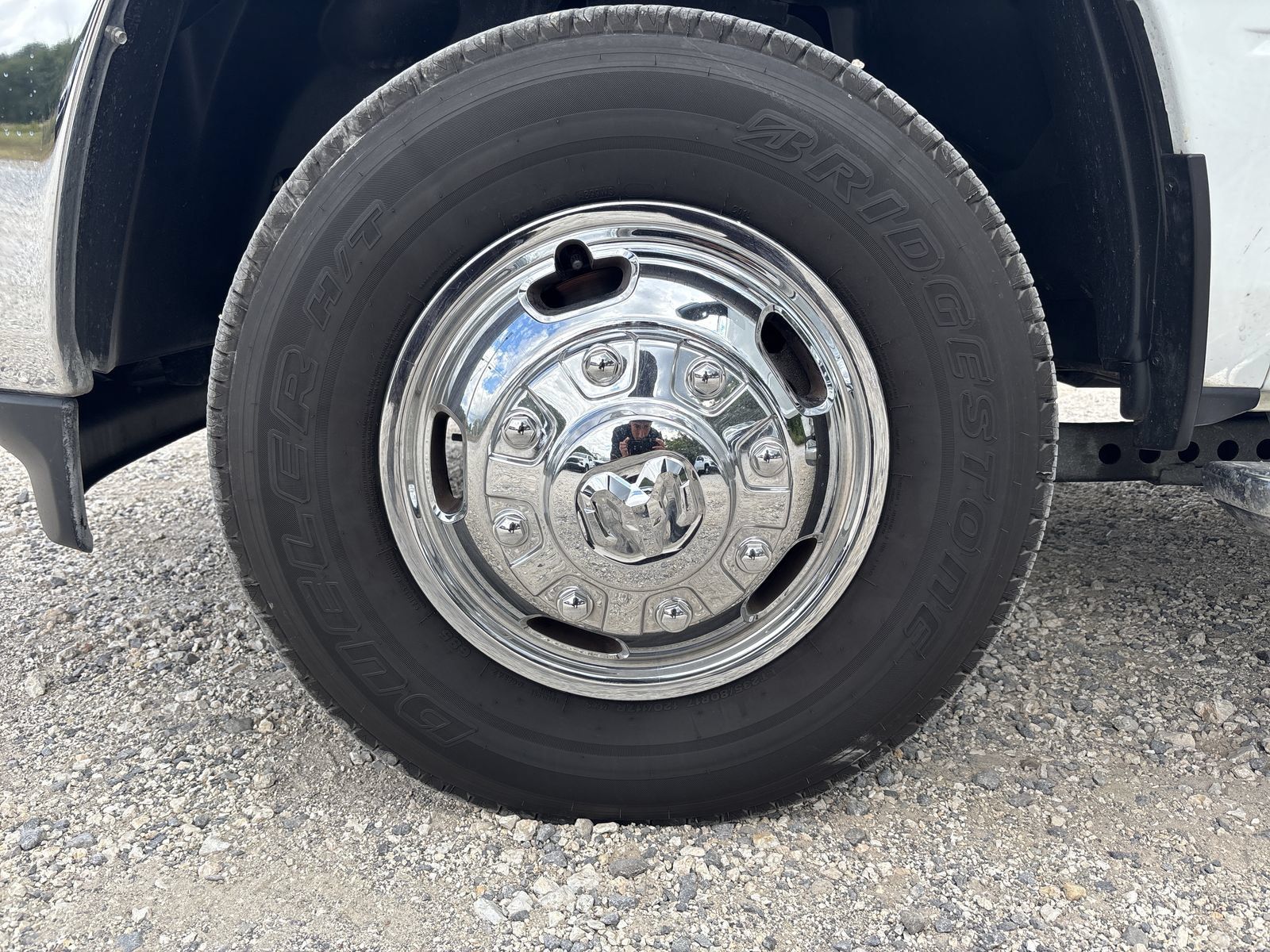 Used 2024 RAM 3500 Tradesman w/ Chrome Appearance Group AWD/4WD image 13