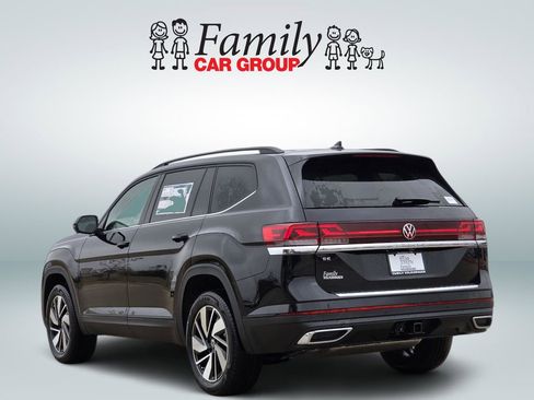 New 2026 Volkswagen Atlas SE FWD image 3