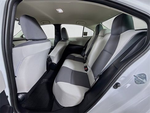 Certified 2025 Toyota Corolla LE image 9