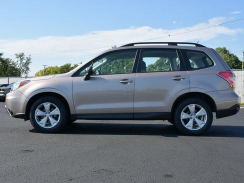 Used 2015 Subaru Forester 2.5i w/ Alloy Wheel Package AWD/4WD image 4