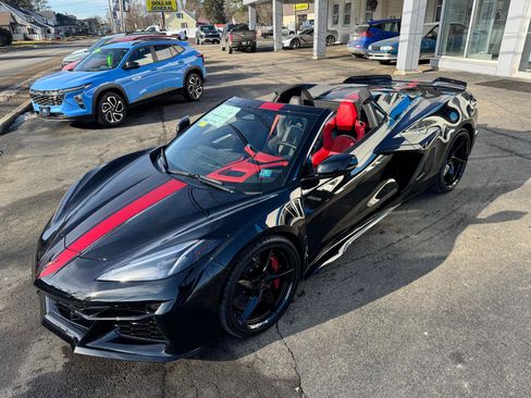 New 2026 Chevrolet Corvette E-Ray w/ Battery Protection Package image 2