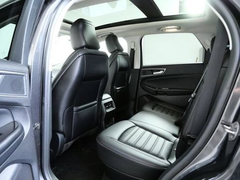 Certified 2020 Ford Edge SEL w/ Convenience Package AWD/4WD image 13