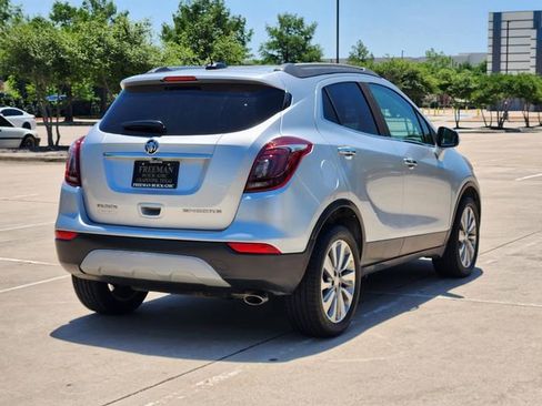 Used 2017 Buick Encore Preferred FWD image 5