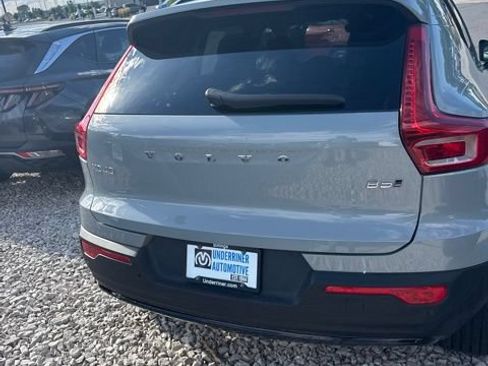 Used 2026 Volvo XC40 B5 Plus w/ Protection Package Premier AWD/4WD image 3