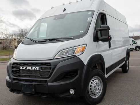 New 2026 RAM ProMaster 2500 w/ Convenience Group image 1