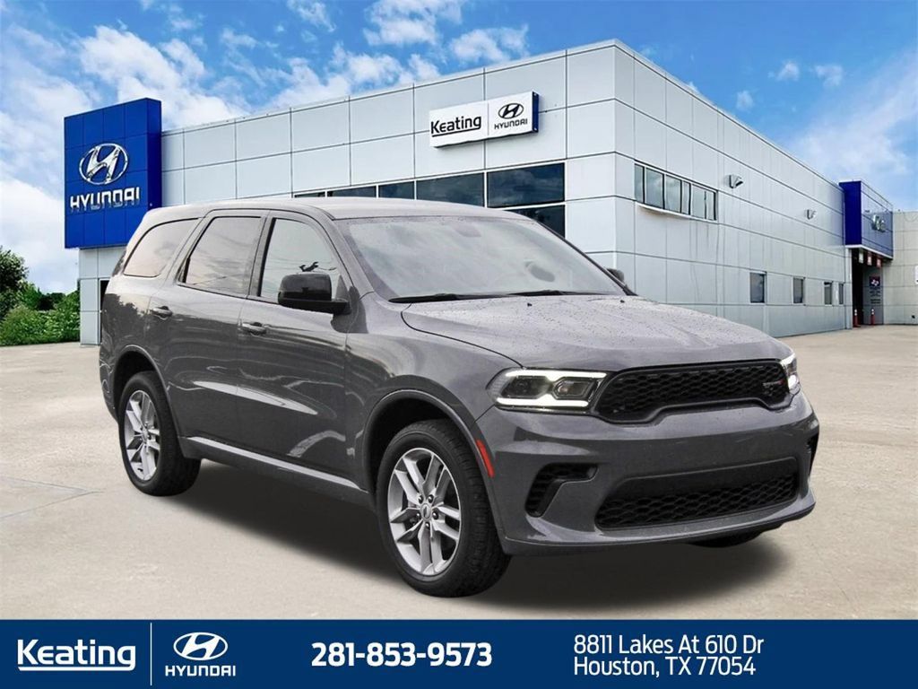 Used 2025 Dodge Durango GT AWD/4WD image 3