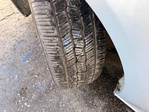 Used 2020 Chrysler 300 S image 40