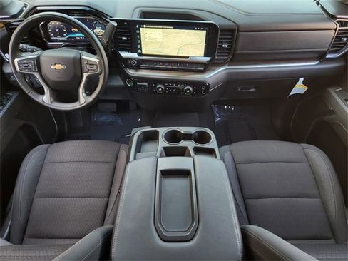 Certified 2025 Chevrolet Silverado 2500 LT w/ Safety Package image 20