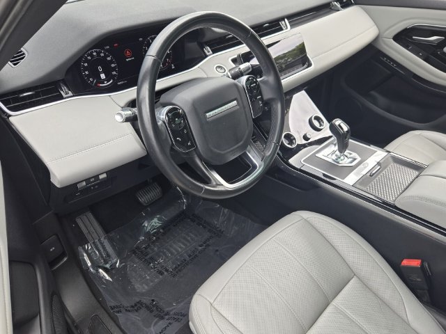 Used 2020 Land Rover Range Rover Evoque SE AWD/4WD image 11