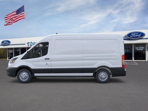 New 2026 Ford Transit 250 148 Medium Roof RWD image 3