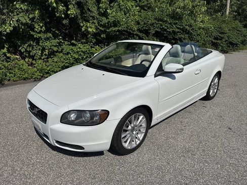 Used 2009 Volvo C70 T5 FWD image 19