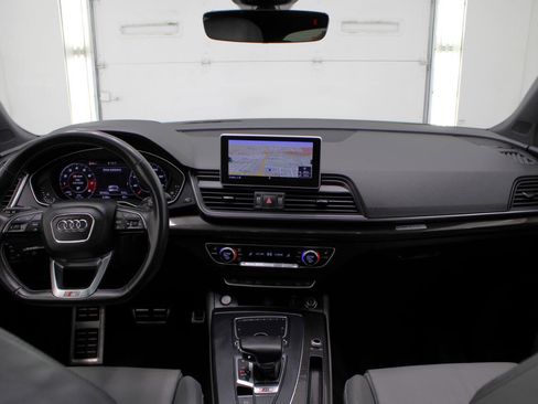 Used 2019 Audi SQ5 Premium Plus w/ Premium Plus Package image 50