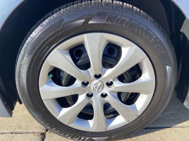 Used 2025 Toyota Corolla LE FWD image 22