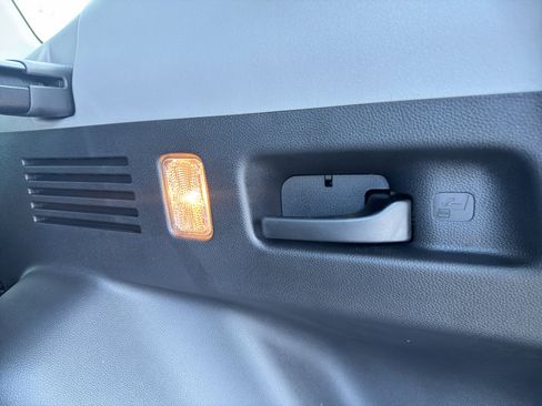 Used 2021 Honda CR-V EX image 19