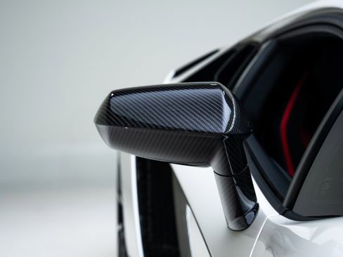 Used 2017 Lamborghini Aventador S image 14