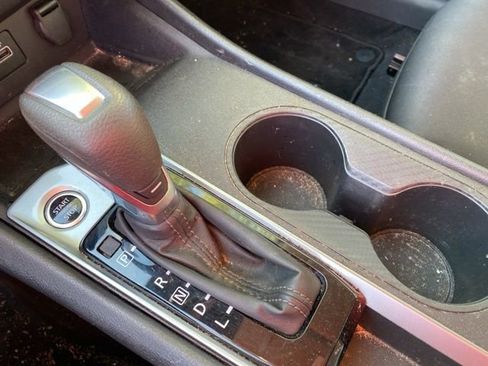 Used 2024 Nissan Altima 2.5 S image 21