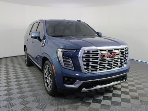Used 2026 GMC Yukon Denali w/ Denali Reserve Package image 33