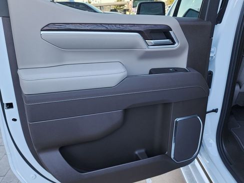 New 2026 GMC Sierra 1500 SLT w/ SLT Premium Plus Package AWD/4WD image 42