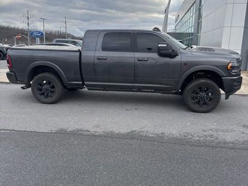 Used 2024 RAM 2500 Limited image 10