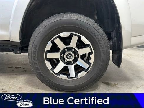 Used 2023 Toyota 4Runner TRD Off-Road image 8