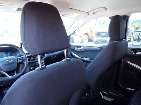 Used 2023 Ford Escape Active w/ Tech Pack #2 FWD image 18