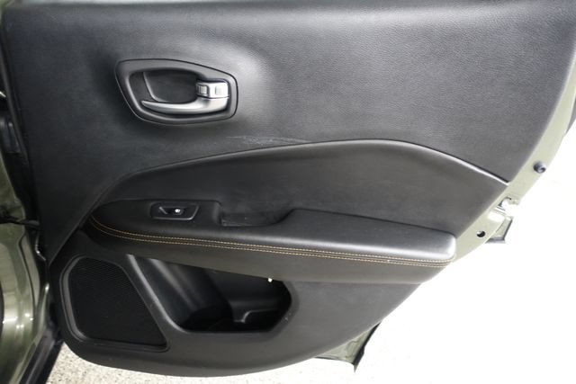 Used 2020 Jeep Compass Limited AWD/4WD image 22