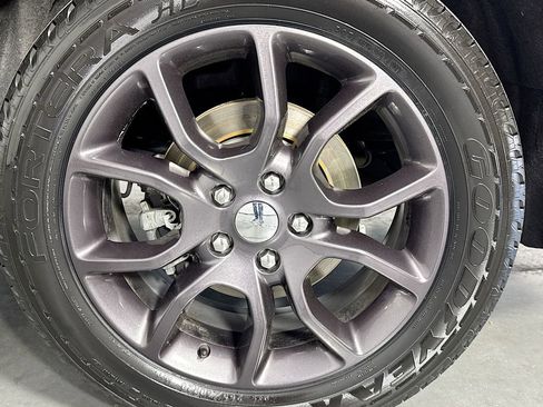 Used 2016 Dodge Durango R/T w/ Technology Group image 32