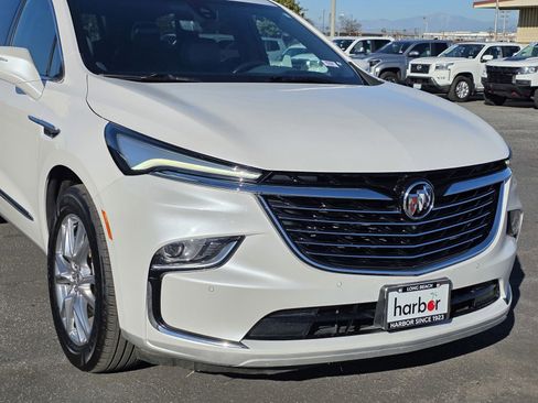 Used 2023 Buick Enclave Premium w/ Experience Buick Package image 9