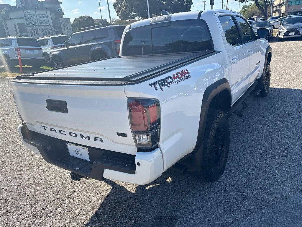 Used 2021 Toyota Tacoma TRD Off-Road w/ Technology Package AWD/4WD image 5