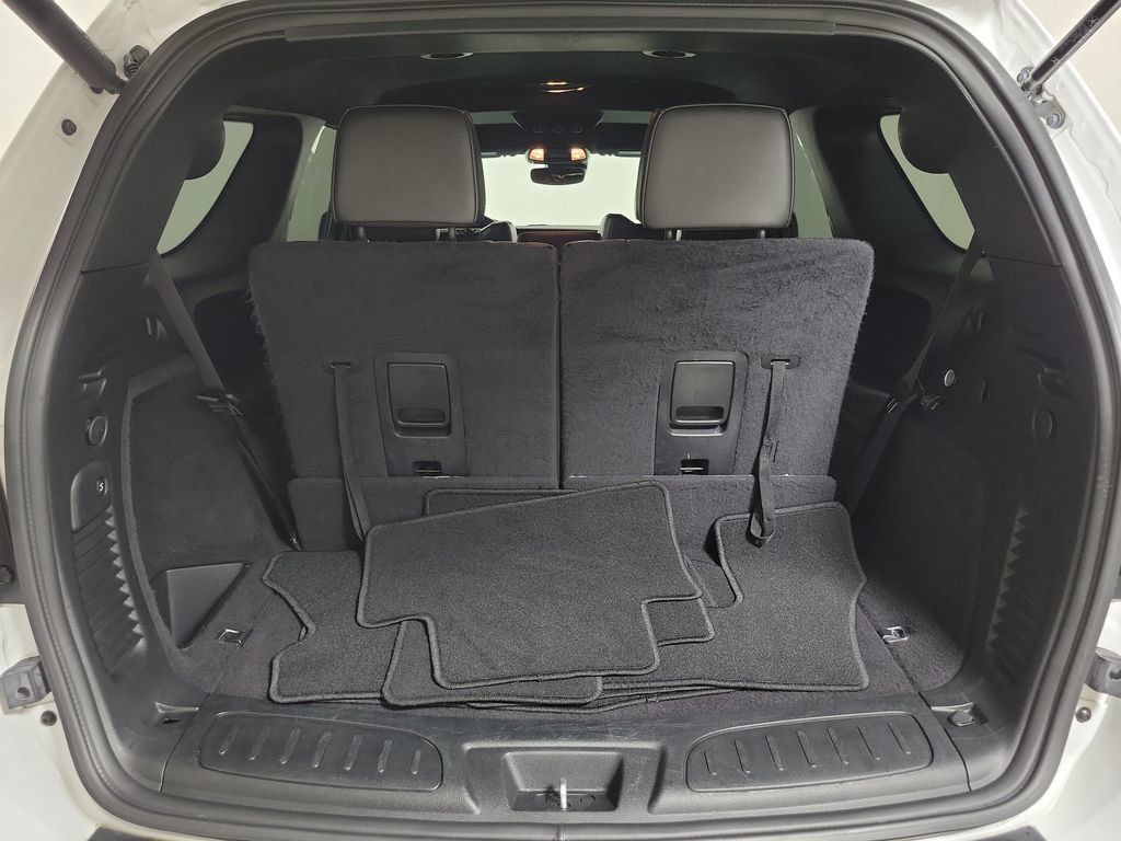Used 2023 Dodge Durango R/T RWD image 8