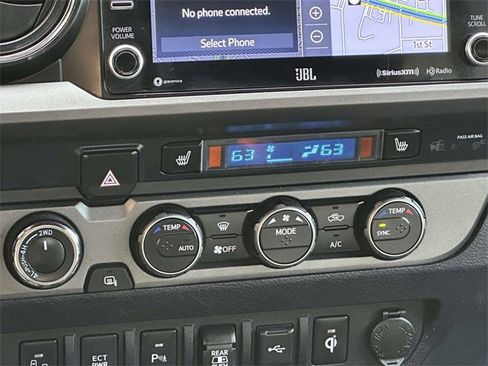 Used 2022 Toyota Tacoma TRD Sport w/ TRD Premium Sport Package image 12