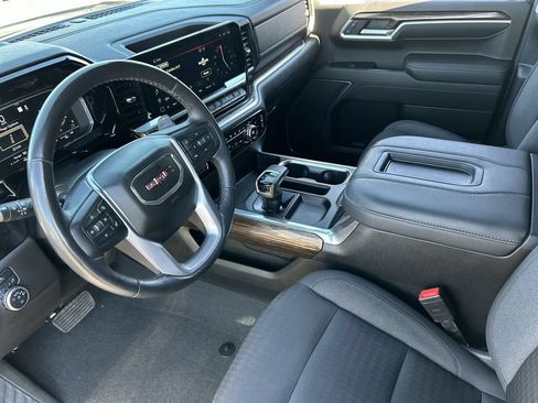 Used 2022 GMC Sierra 1500 Elevation AWD/4WD image 10