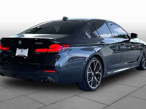 Used 2021 BMW 530i w/ M Sport Package RWD image 12