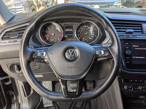 Used 2019 Volkswagen Tiguan SE image 15