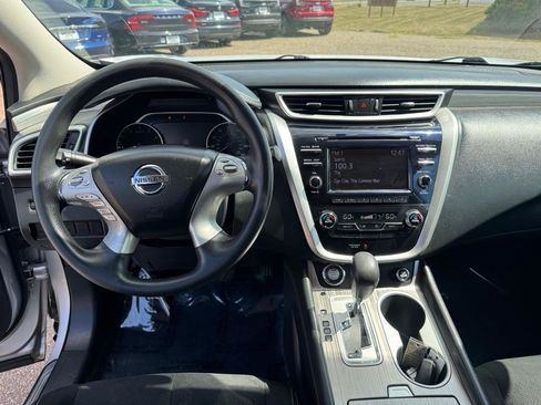 Used 2016 Nissan Murano S AWD/4WD image 30