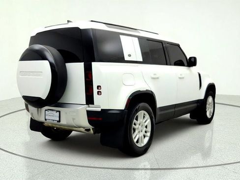 Used 2024 Land Rover Defender 110 S AWD/4WD image 5