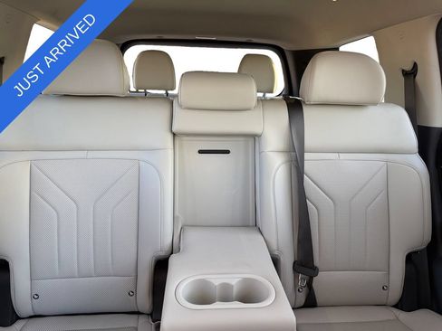 Certified 2025 Hyundai Santa Fe SEL AWD/4WD image 14