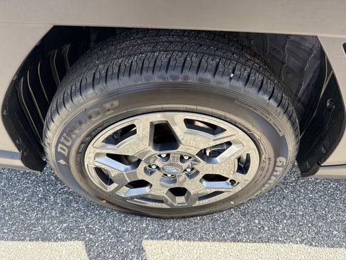 New 2026 Subaru Outback Premium AWD/4WD image 10