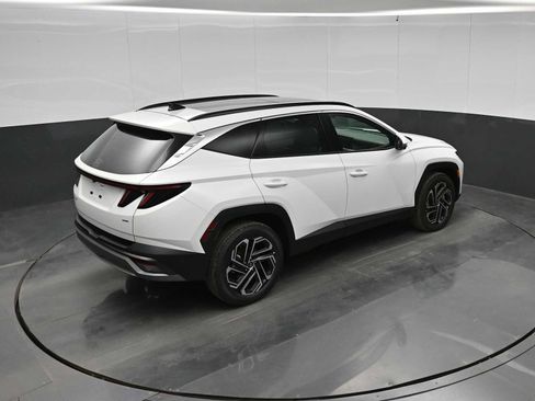 New 2026 Hyundai Tucson Limited AWD/4WD image 32