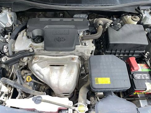 Used 2015 Toyota Camry LE FWD image 24