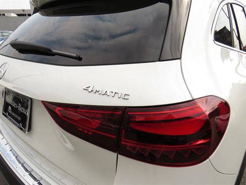 Used 2025 Mercedes-Benz GLA 250 4MATIC image 28