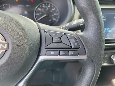 Used 2024 Nissan Kicks SV w/ Exterior Package FWD image 24