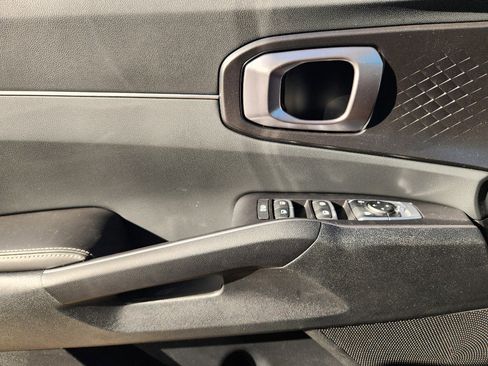 New 2026 Kia Sorento S image 16