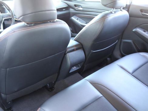 Used 2022 Nissan Altima 2.0 SR image 19