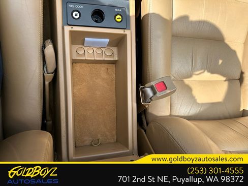 Used 1989 Cadillac Allante image 29