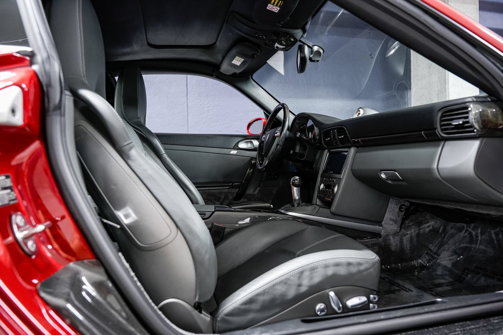 Used 2008 Porsche 911 Turbo AWD/4WD image 29