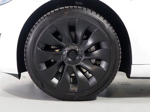 Used 2020 Tesla Model 3 Standard Range Plus image 40