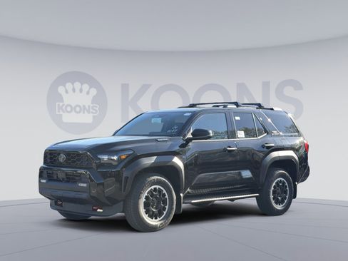 New 2026 Toyota 4Runner TRD Off-Road Premium AWD/4WD image 1